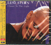 Stern, Leni - Closer To the Light